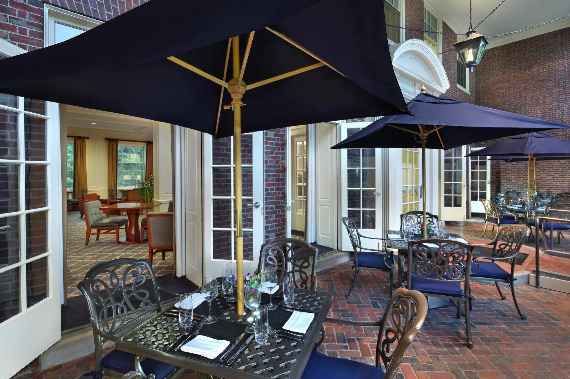 Andover Inn Luaran gambar